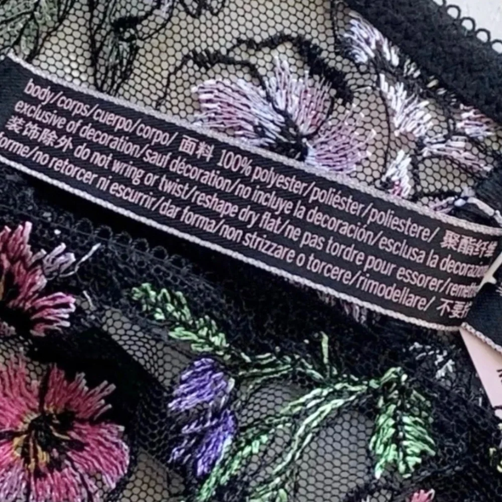 Victoria’s Secret Brazilian Panties S & M & XL New